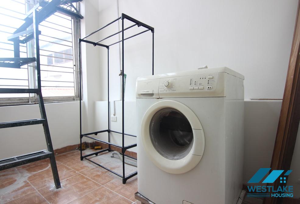 A cheap house for rent in Au co, Tay ho
