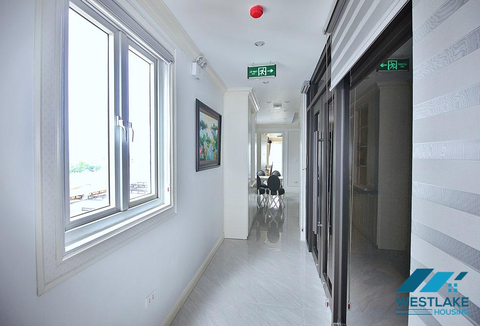 Cho Thuê Căn Hộ 2 Phòng Ngủ, View Hồ Tại Xuân Diệu Tây Hồ, Hà Nội