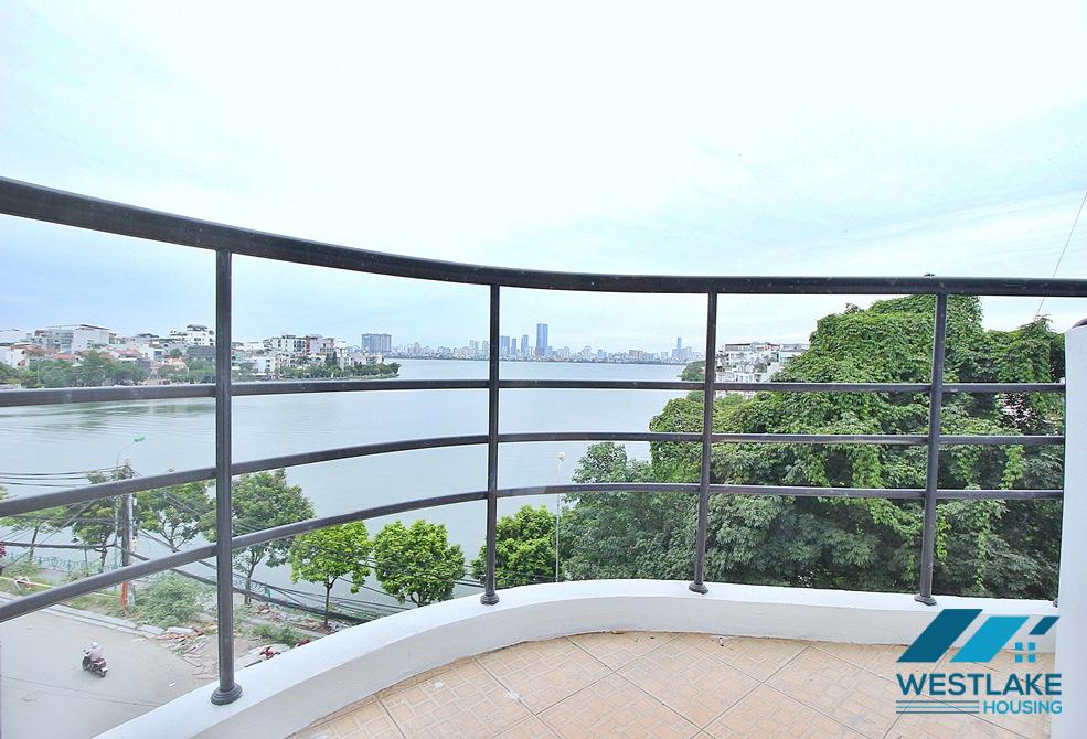 Cho Thuê Căn Hộ 2 Phòng Ngủ Rộng Đẹp View Hồ Ở Xuân Diệu, Tây Hồ