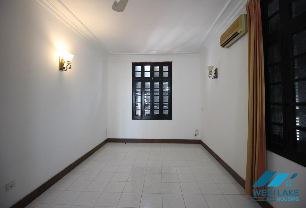 A beautiful house next to West Lake, Tay Ho, Ha Noi for rent