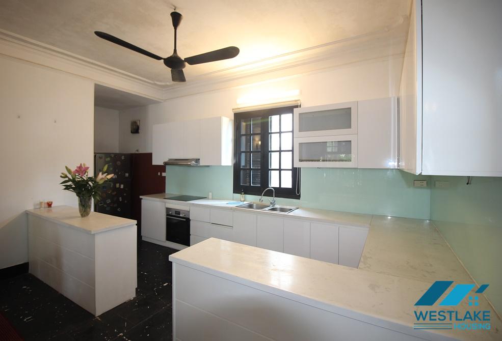 A beautiful house next to West Lake, Tay Ho, Ha Noi for rent