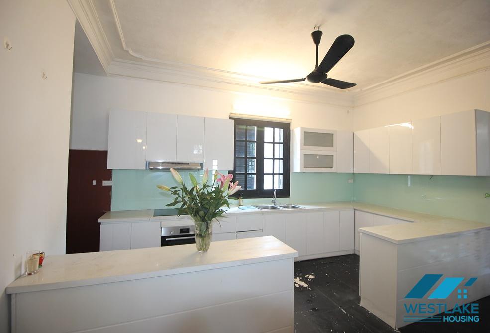A beautiful house next to West Lake, Tay Ho, Ha Noi for rent
