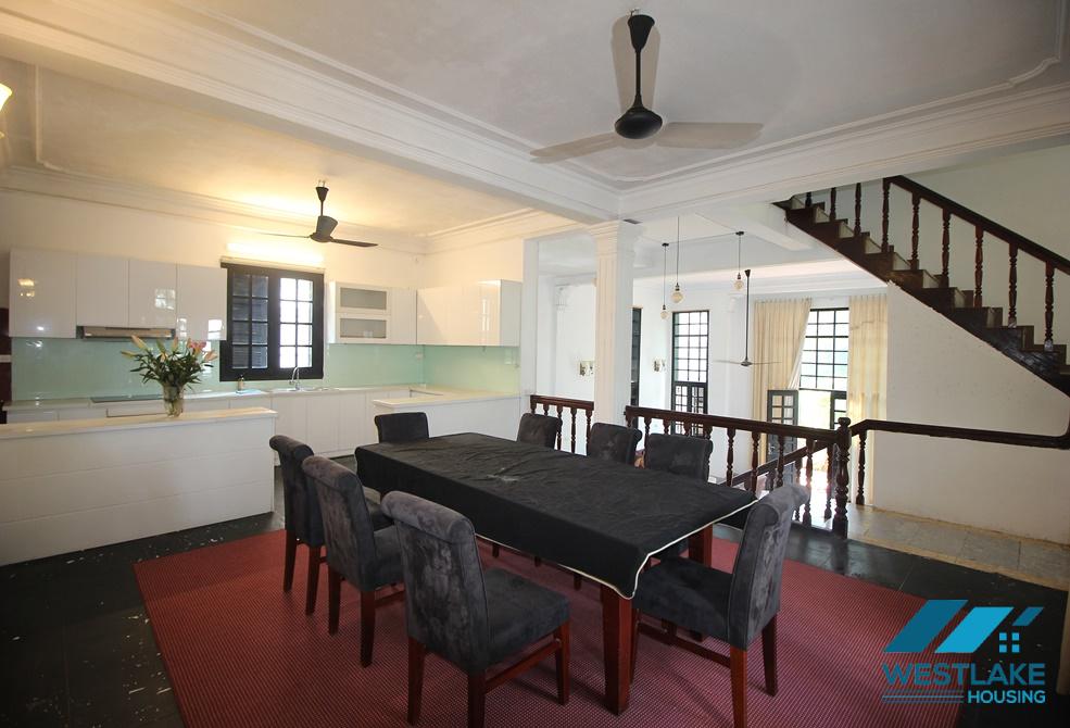 A beautiful house next to West Lake, Tay Ho, Ha Noi for rent