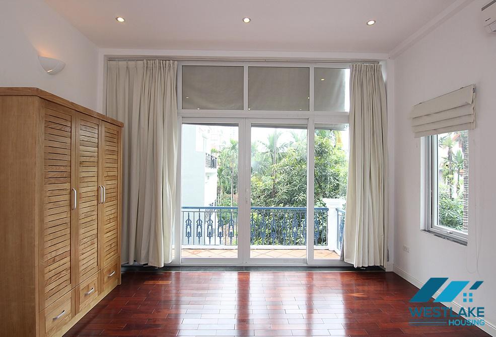 Beautiful house with large garden and swimming pool for rent in West Lake, Tay Ho, Ha Noi