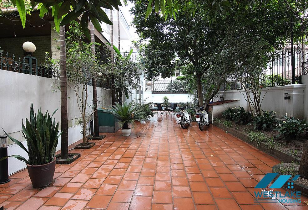 Beautiful house with large garden and swimming pool for rent in West Lake, Tay Ho, Ha Noi