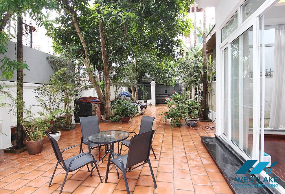Beautiful house with large garden and swimming pool for rent in West Lake, Tay Ho, Ha Noi