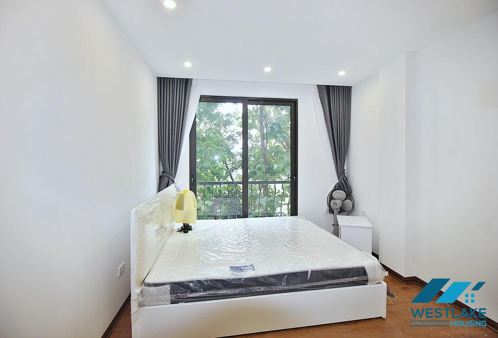 One bedroom with green view for rent in Tay Ho, Ha Noi