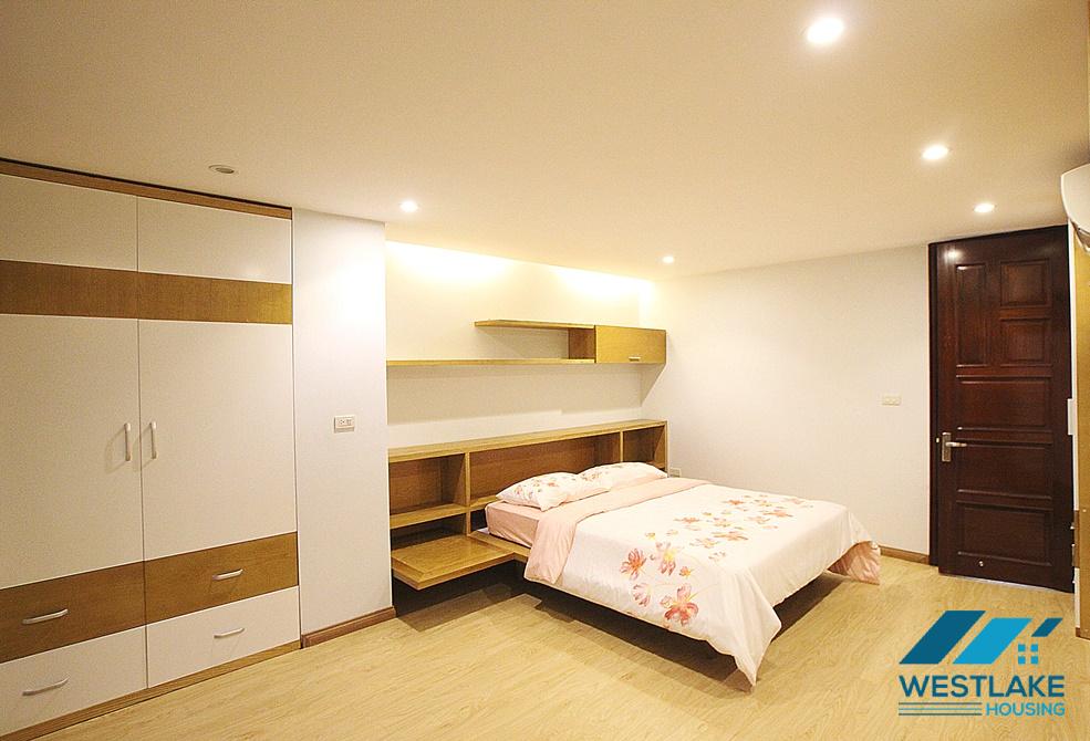 A good apartment with 1 bedroom for rent in Thuy khue, Tay ho