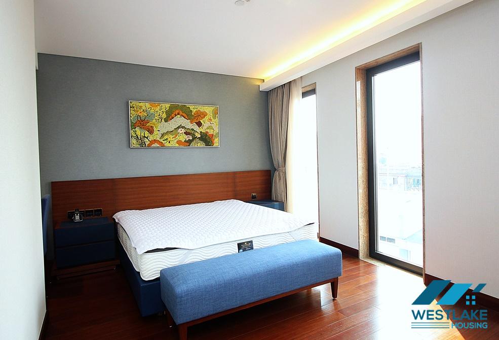 Căn hộ một phòng ngủ hiện đại cho thuê tại Trúc Bạch, Ba Đình