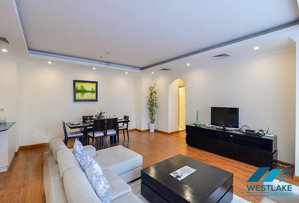 Lake view 3 bedrooms apartment for rent in Truc Bach area
