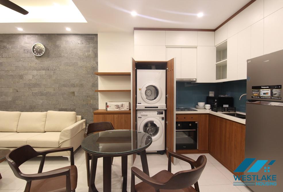  A brand new 2 bedroom apartment for rent in Trinh cong son, Tay ho, Ha noi