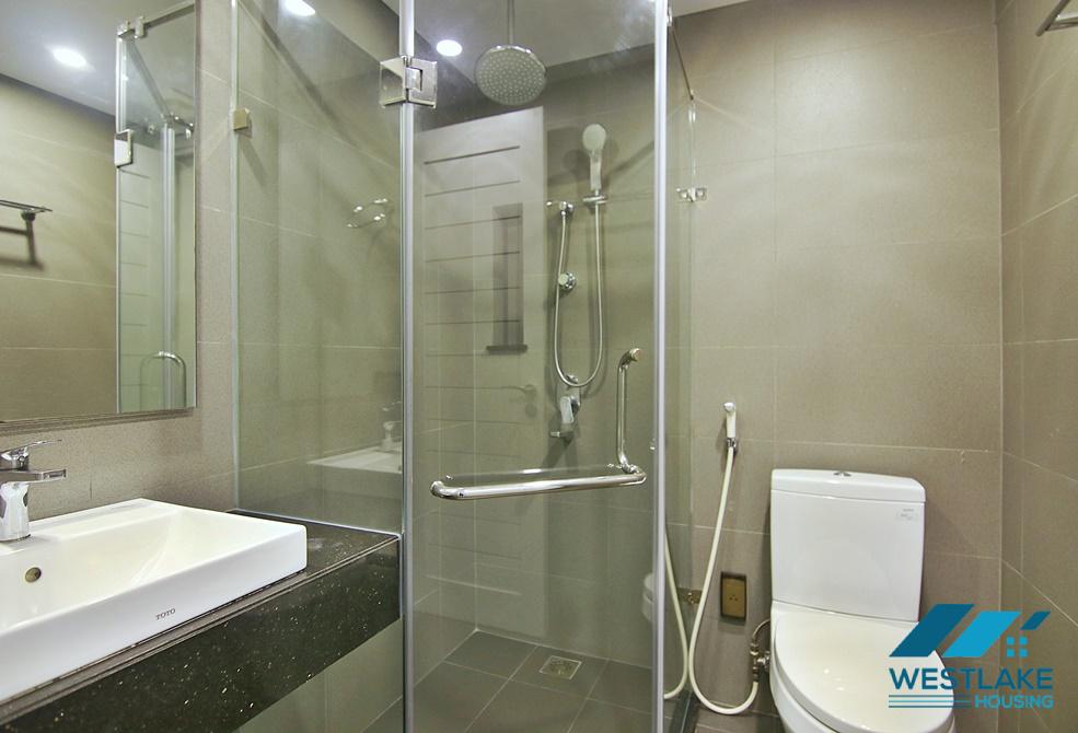 Good quality and beautiful 02 bedrooms apartment for rent on Tu Hoa Street, Tay Ho, Ha Noi