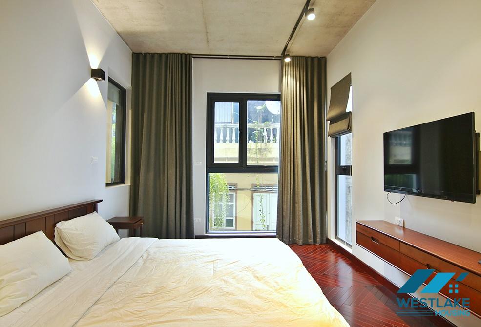 Good quality and beautiful 02 bedrooms apartment for rent on Tu Hoa Street, Tay Ho, Ha Noi