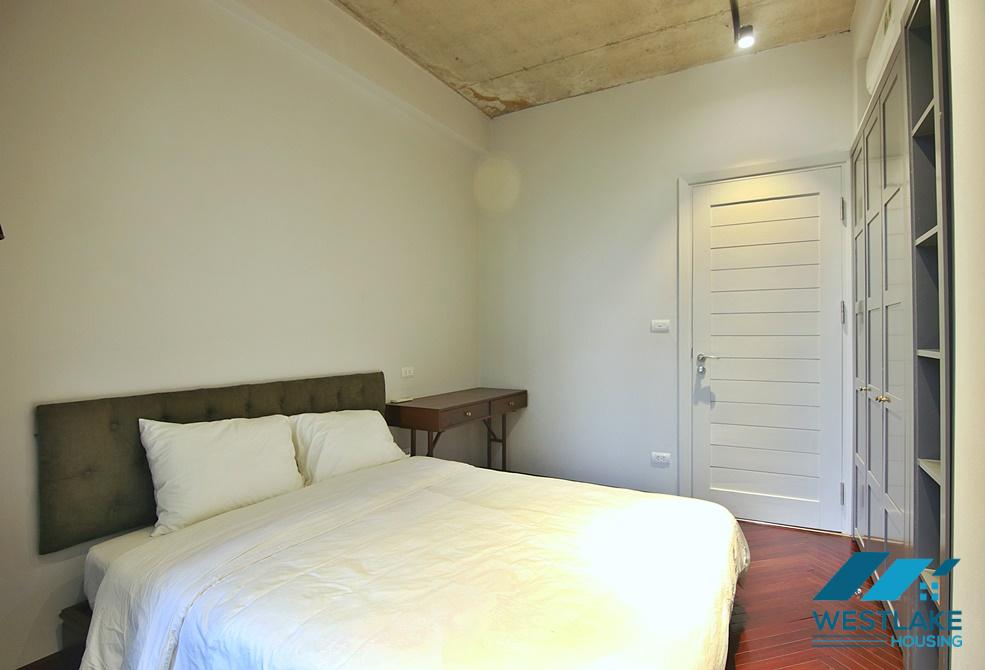 Good quality and beautiful 02 bedrooms apartment for rent on Tu Hoa Street, Tay Ho, Ha Noi