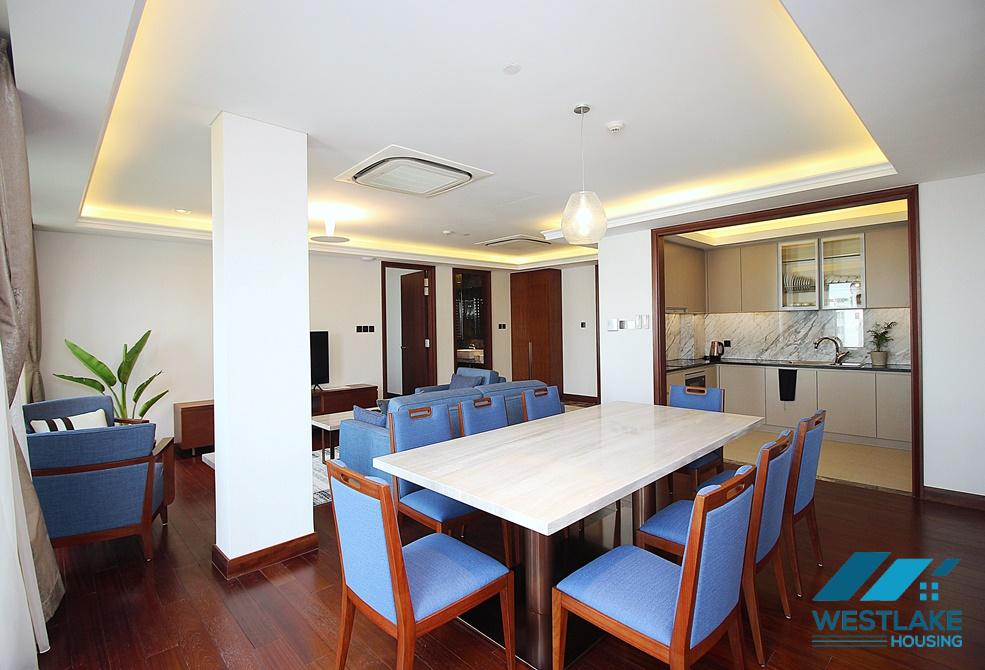 A beautiful two bedrooms apartment for rent in Truc Bach area, Ba Dinh, Ha Noi