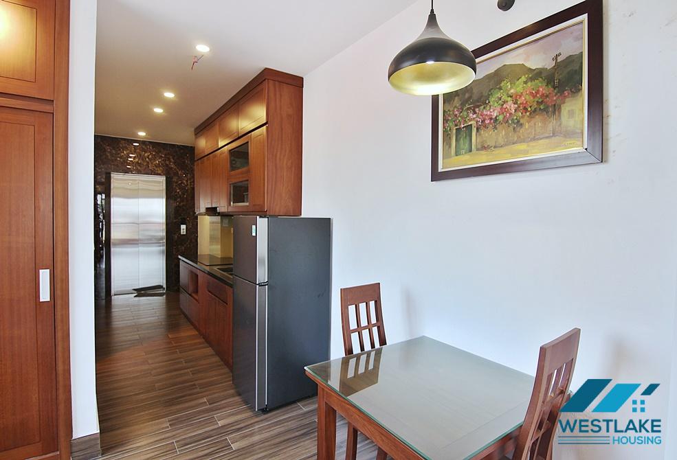 Newly and bright studio for rent in Trinh cong son, Tay ho, Ha noi