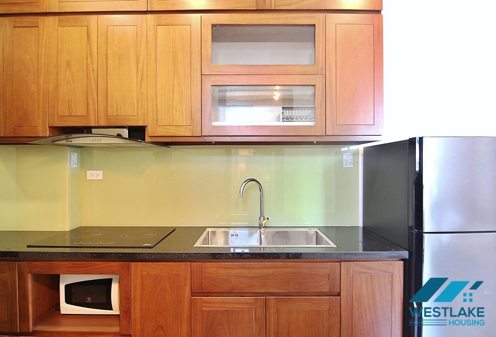 Newly and bright studio for rent in Trinh cong son, Tay ho, Ha noi