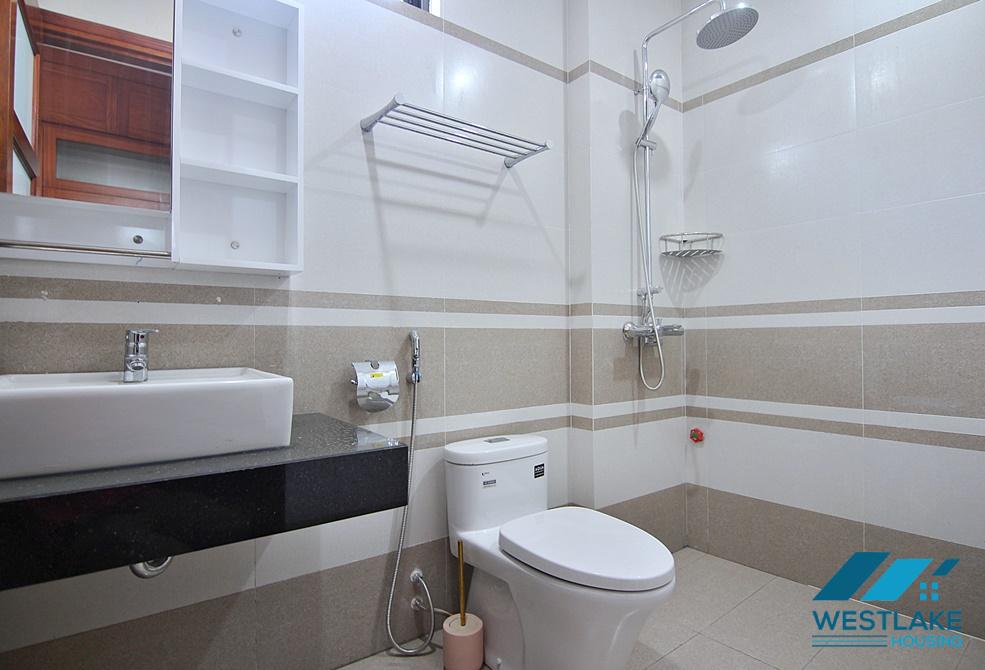 Newly and bright studio for rent in Trinh cong son, Tay ho, Ha noi