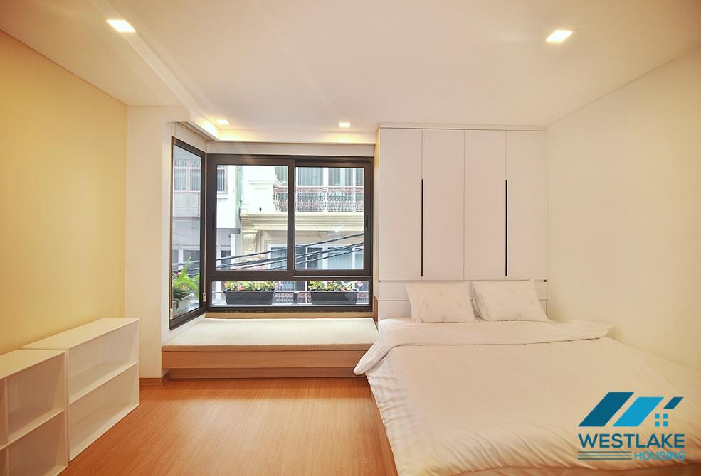 Cho Thuê Căn Hộ Studio Mới, Đẹp  Hiện Đại Tại Phố Xuân Diệu, Tây Hồ, Hà Nội