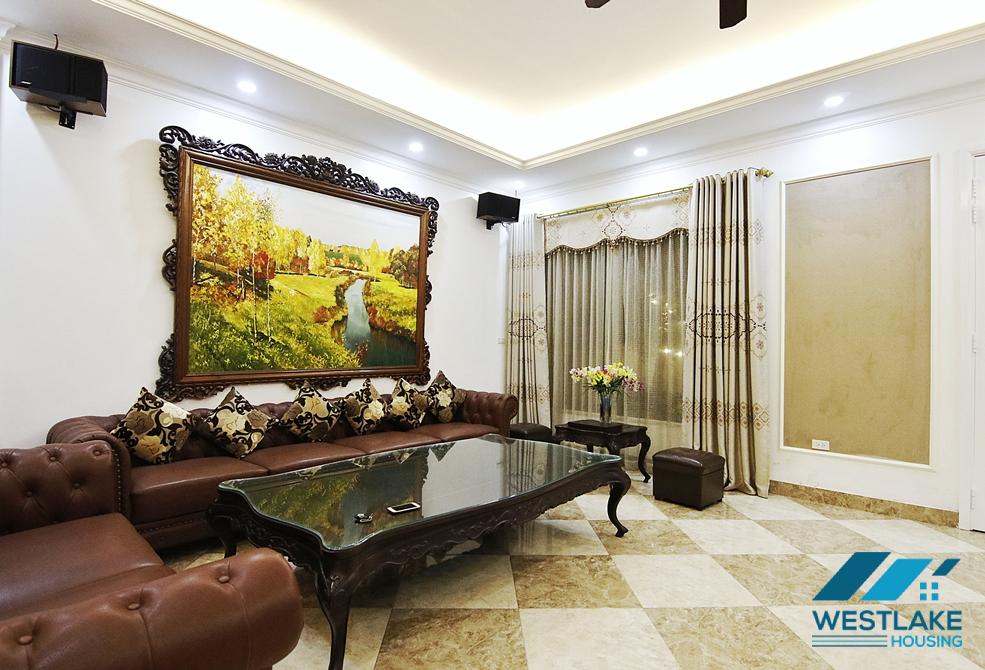 Cho thuê biệt thự Vinhome Riverside Long Biên sang trọng