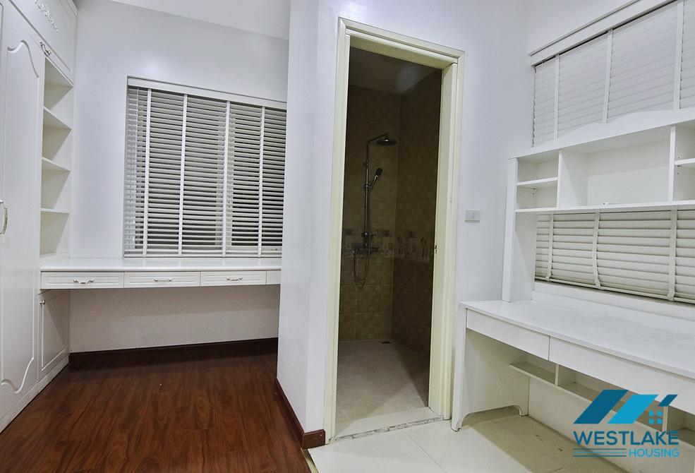 Cho thuê biệt thự Vinhome Riverside Long Biên sang trọng