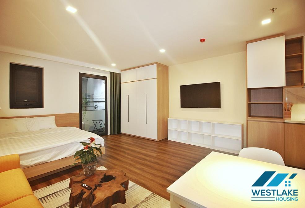 Căn Hộ Studio Mới, Đẹp Hiện Đại Cho Thuê Tại  Phố Xuân Diệu Tây Hồ, Hà Nội