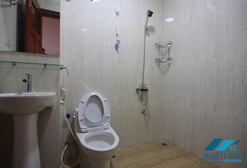 A spacious 2 bedroom apartment for rent in Trich sai, Tayho