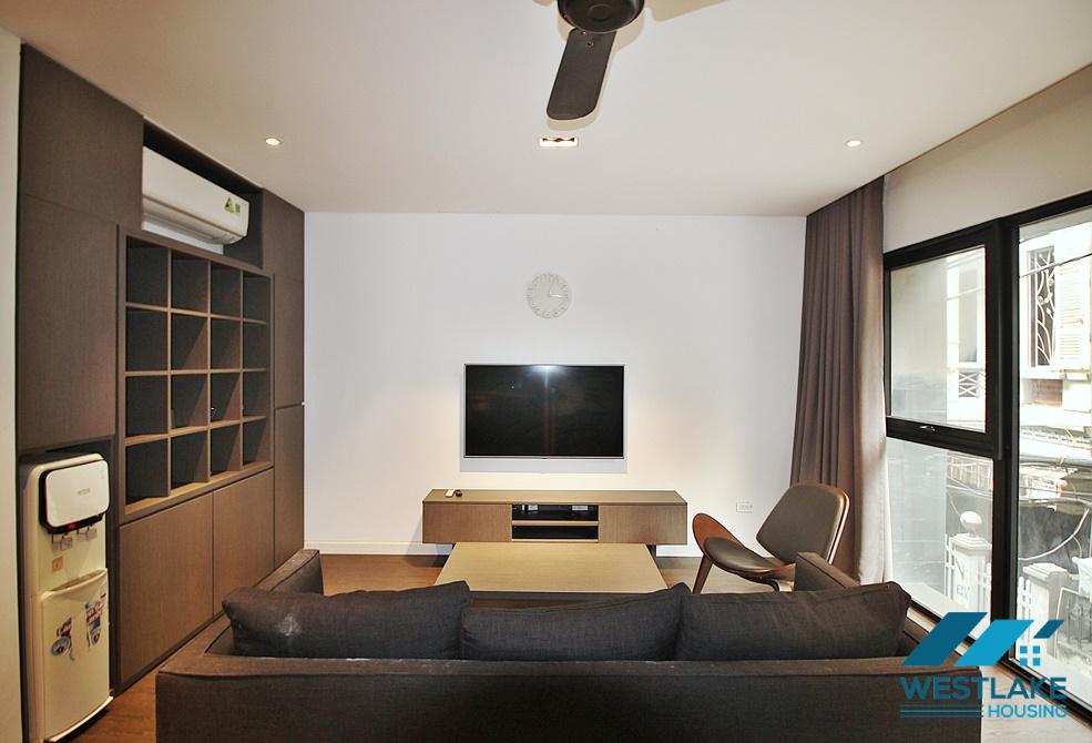 Affordable price and modern 02 bedrooms apartment for rent on Xuan Dieu street, Tay Ho, Ha Noi