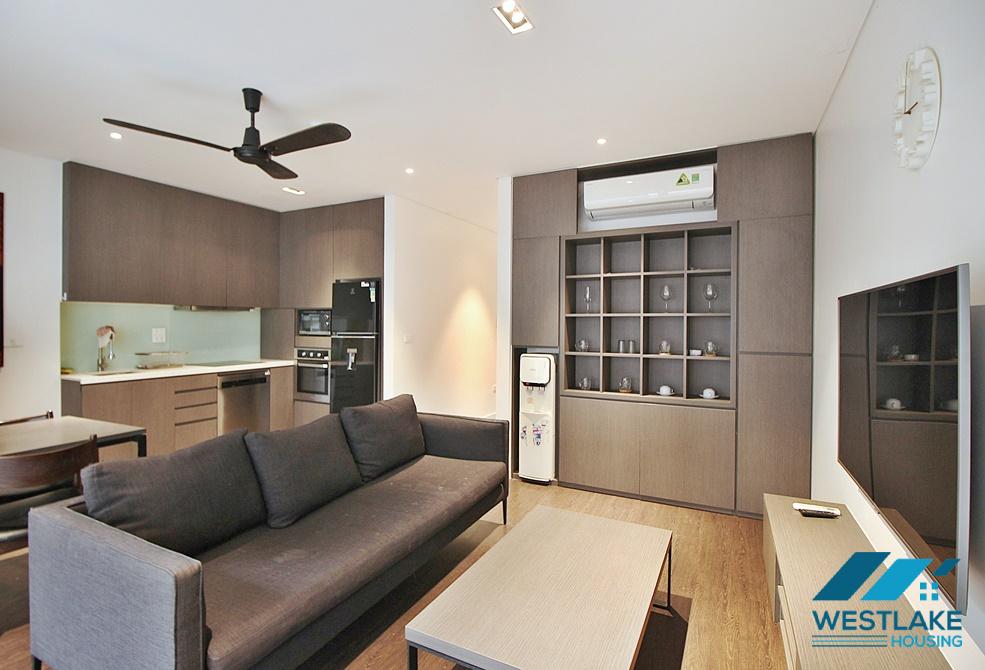 Affordable price and modern 02 bedrooms apartment for rent on Xuan Dieu street, Tay Ho, Ha Noi