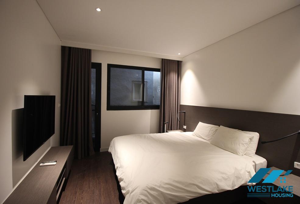 Affordable price and modern 02 bedrooms apartment for rent on Xuan Dieu street, Tay Ho, Ha Noi