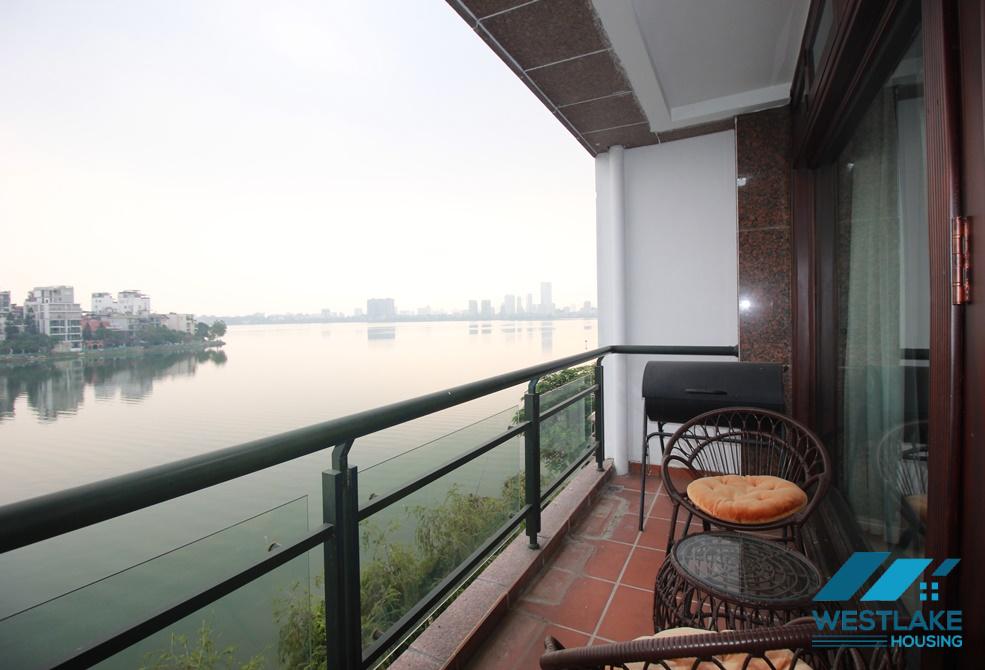 Super nice 2 bedrooms apartment for rent with lake view in Tay Ho, Hanoi