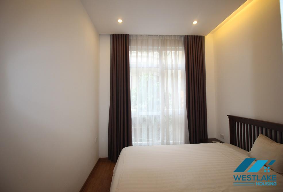 02 bedrooms apartment for rent in Tay Ho area, Quiet Place.