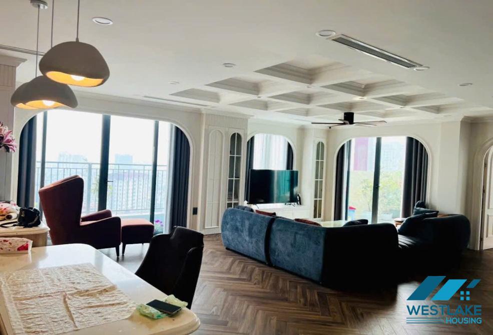 Cho thuê căn hộ Penthouse tại tòa nhà One 18 Ngọc Lâm