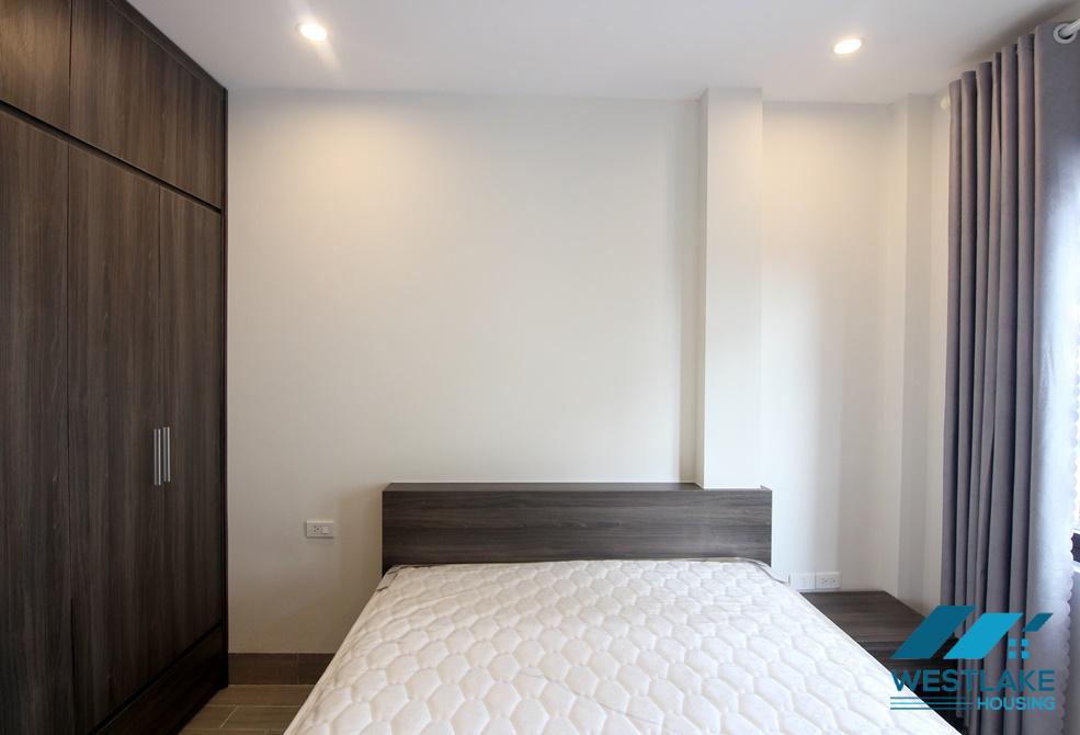 Two bedrooms serviced apartment for rent in Au Co, Tay Ho district.