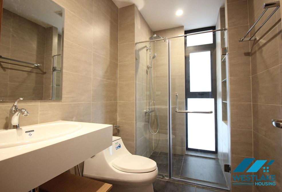 Cho Thuê Căn Hộ 2 Phòng Ngủ Rông Đẹp, Nhiều Ánh Sáng Tự Nhiên Ở Tây Hồ