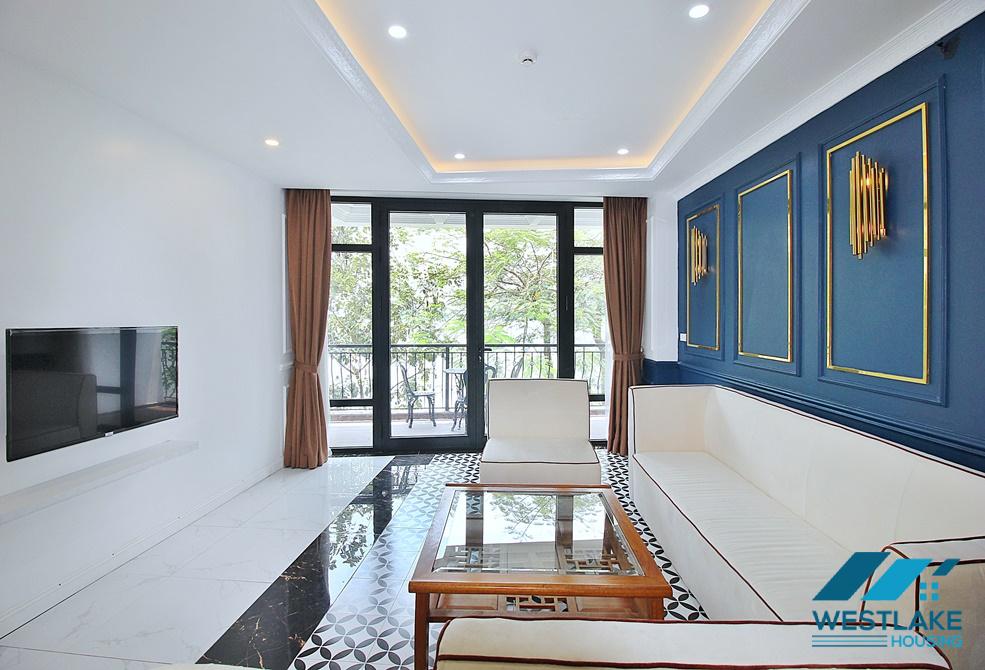 Large 02 bedrooms apartment for rent in Nhat Chieu st, Tay Ho District