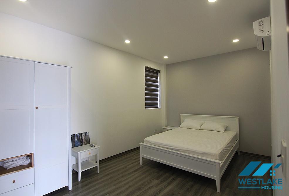 A new 1 bedroom apartment with lake view for rent in Nhat Chieu, Tay ho