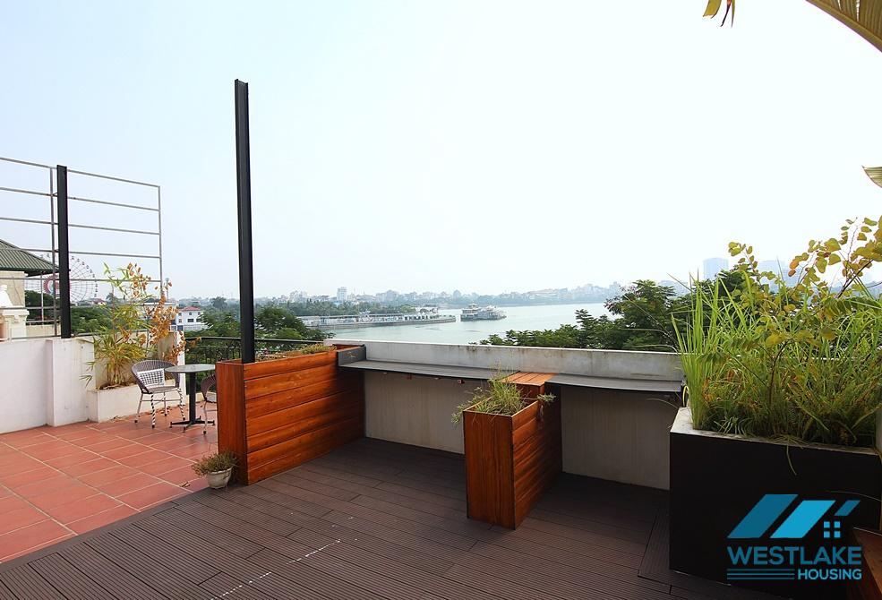 A new 1 bedroom apartment with lake view for rent in Nhat Chieu, Tay ho