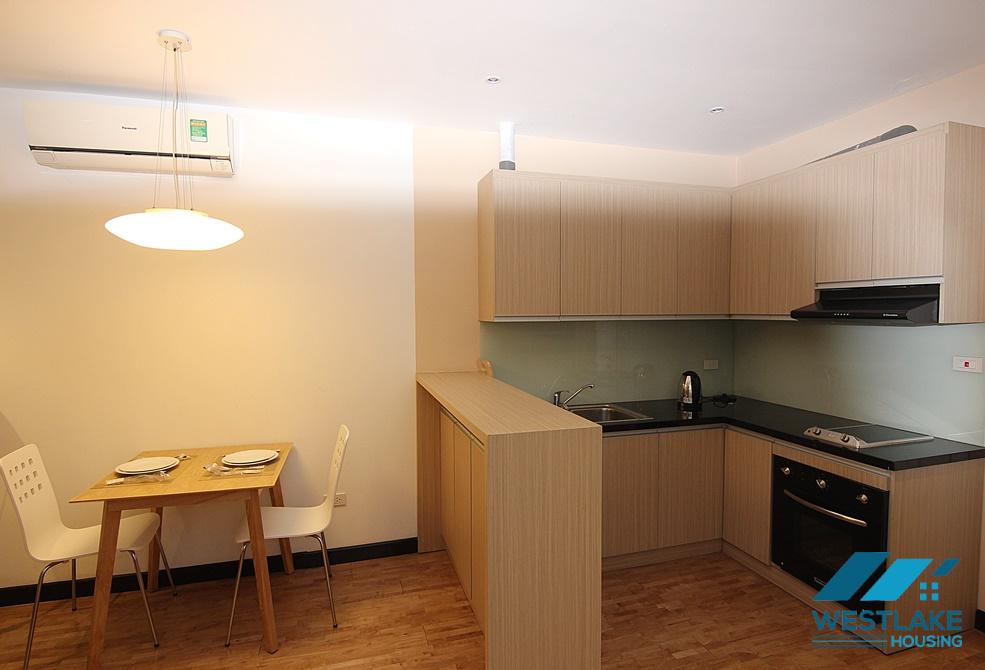 A cozy 1 bedroom apartment for rent in Vong thi, Tay ho
