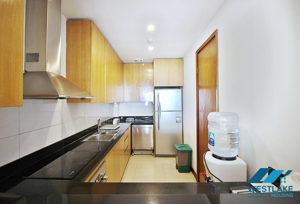 Stunning lake view 02 bedrooms apartment for rent on Xuan Dieu street, Tay Ho, Ha Noi