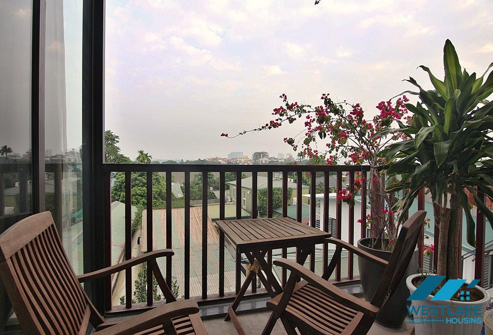 Cho Thuê Căn Hộ 3 Phòng Ngủ Rộng Đẹp Trên Phố Đặng Thai Mai, Tây Hồ
