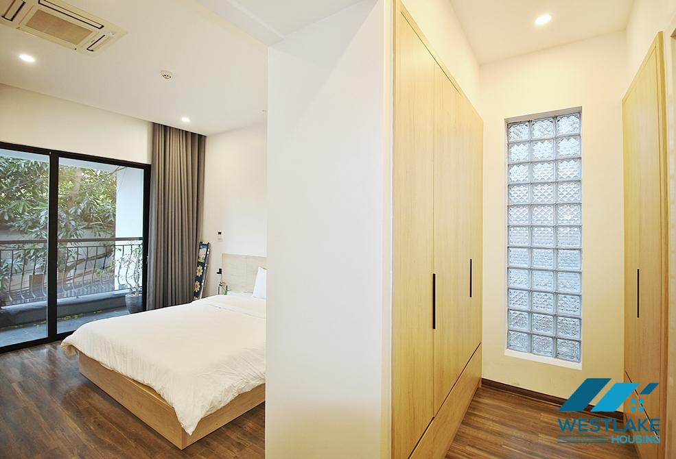 Spacious 2 beds apartment for rent in Tu Hoa area, Tay Ho