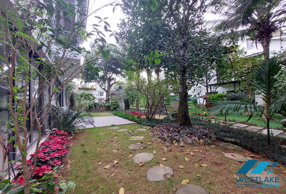 Biệt thự bốn phòng ngủ tuyệt đẹp cho thuê tại Ecopark Văn Giang Biệt thự bốn phòng ngủ tuyệt đẹp cho thuê tại Ecopark Văn Giang