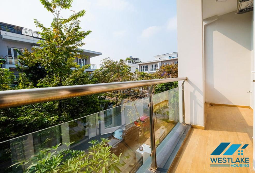 Nhà mới thiết kế đẹp cho thuê tại khu Ciputra, Hà Nội
