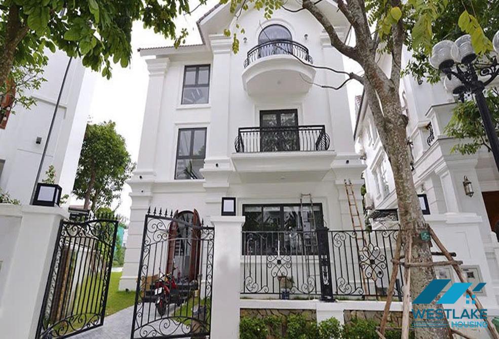 Biệt thự lớn tuyệt đẹp cho thuê tại Vinhome Riverside Long Biên
