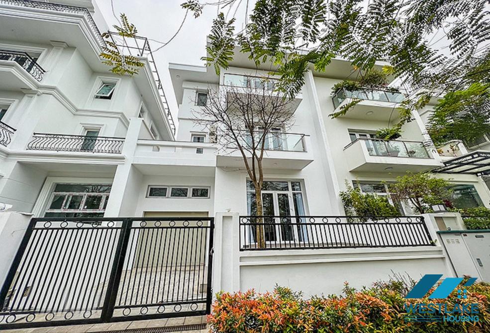 Nhà cho thuê tại Ciputra Tây Hồ, Hà Nội