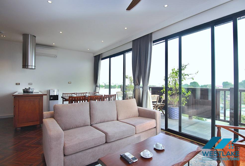Căn Hộ 2 Phòng Ngủ Mới View Hồ Tuyệt Đẹp Cho Thuê Tại Đặng Thai Mai, Tây Hồ