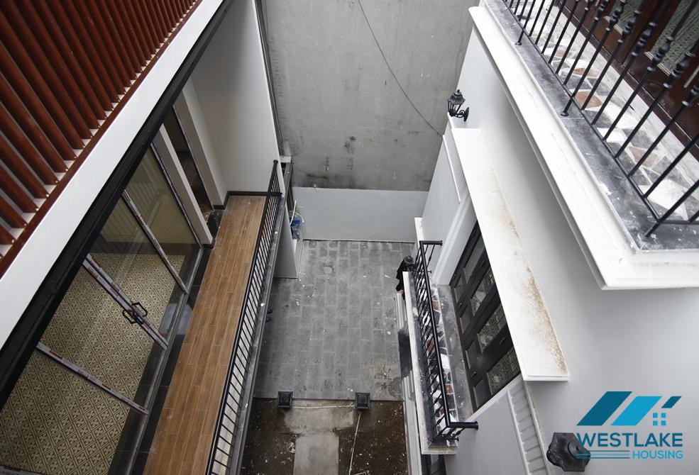 Biệt thự liền kề mới cải tạo cho thuê kinh doanh hoặc làm văn phòng tại Hoàn Kiếm