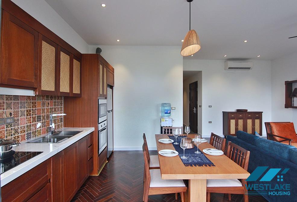 A stunning lake view 2 bedroom apartment with balcony in Tay ho, Ha noi