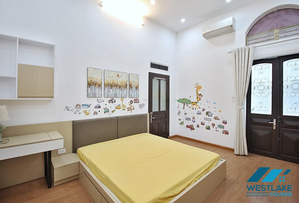 Một Ngôi Nhà 1 Phòng Ngủ Đẹp, Rông Thoáng Cho Thuê Tại Tây Hồ, Hà Nội